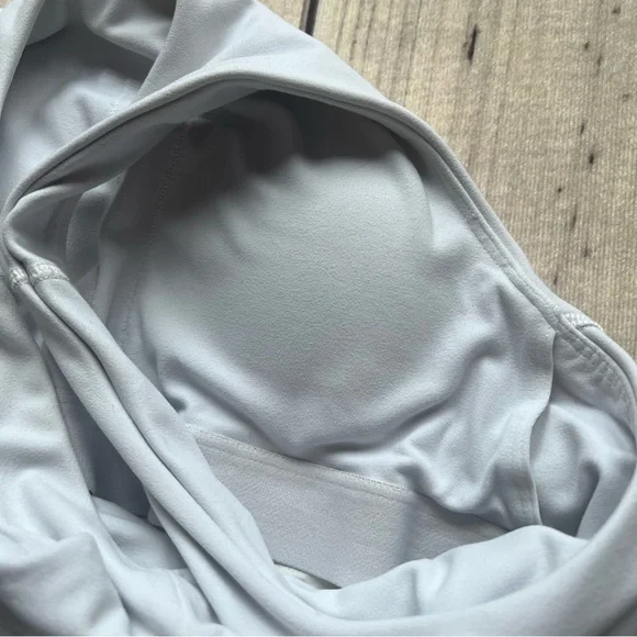 Athleta Conscious Crop Cutout Bra Crop Top - Picture 6 of 7